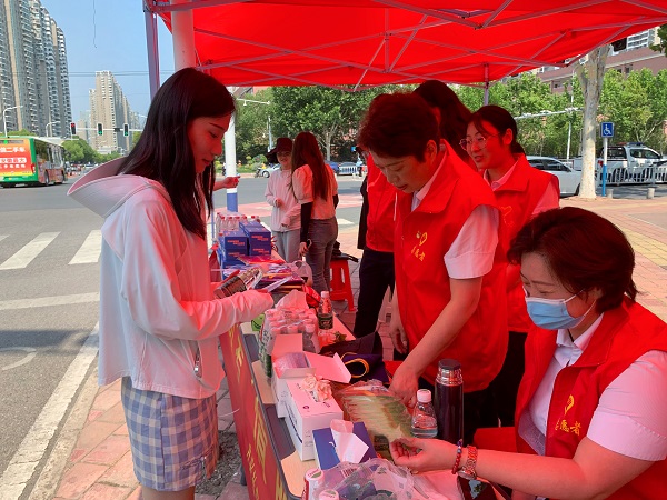 助力學(xué)子圓夢，踐行國企擔(dān)當(dāng)  安徽鹽業(yè)地產(chǎn)集團(tuán)組織愛心助考公益活動